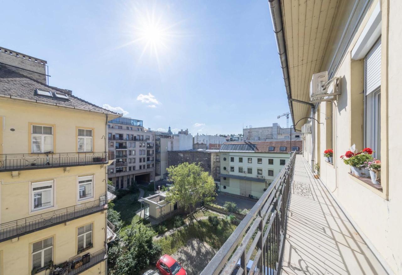 Souper Downtown-kiraly Street Apartament