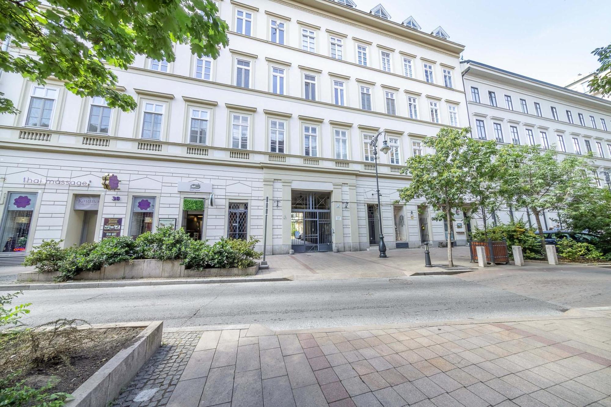Souper Downtown-kiraly Street