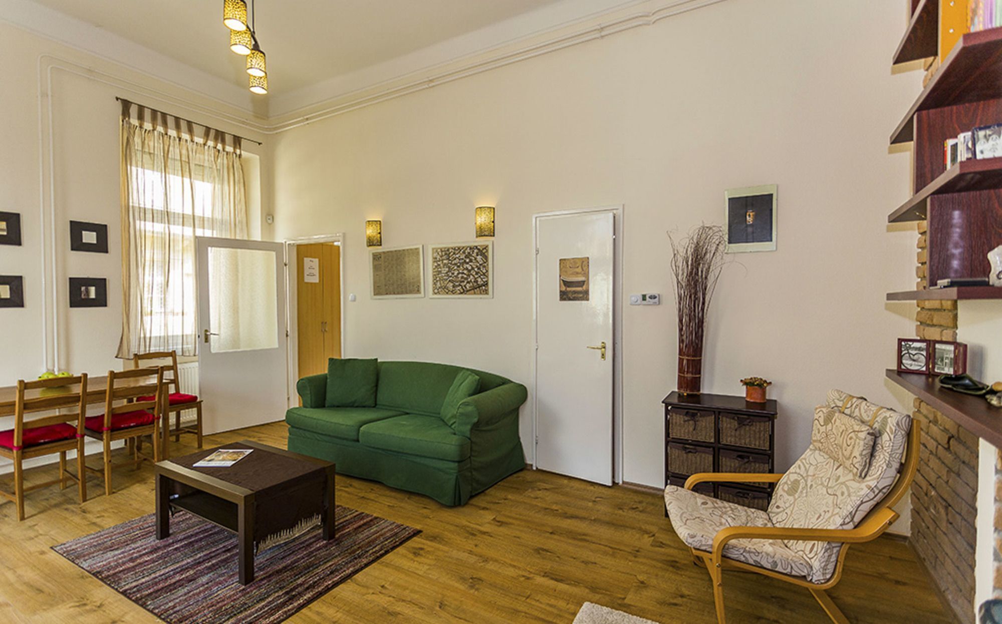 Souper Downtown-kiraly Street Apartmán *